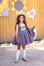 Load image into Gallery viewer, Sunflower Wagon
