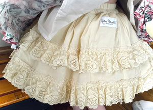 Cream Lace Pettiskirt